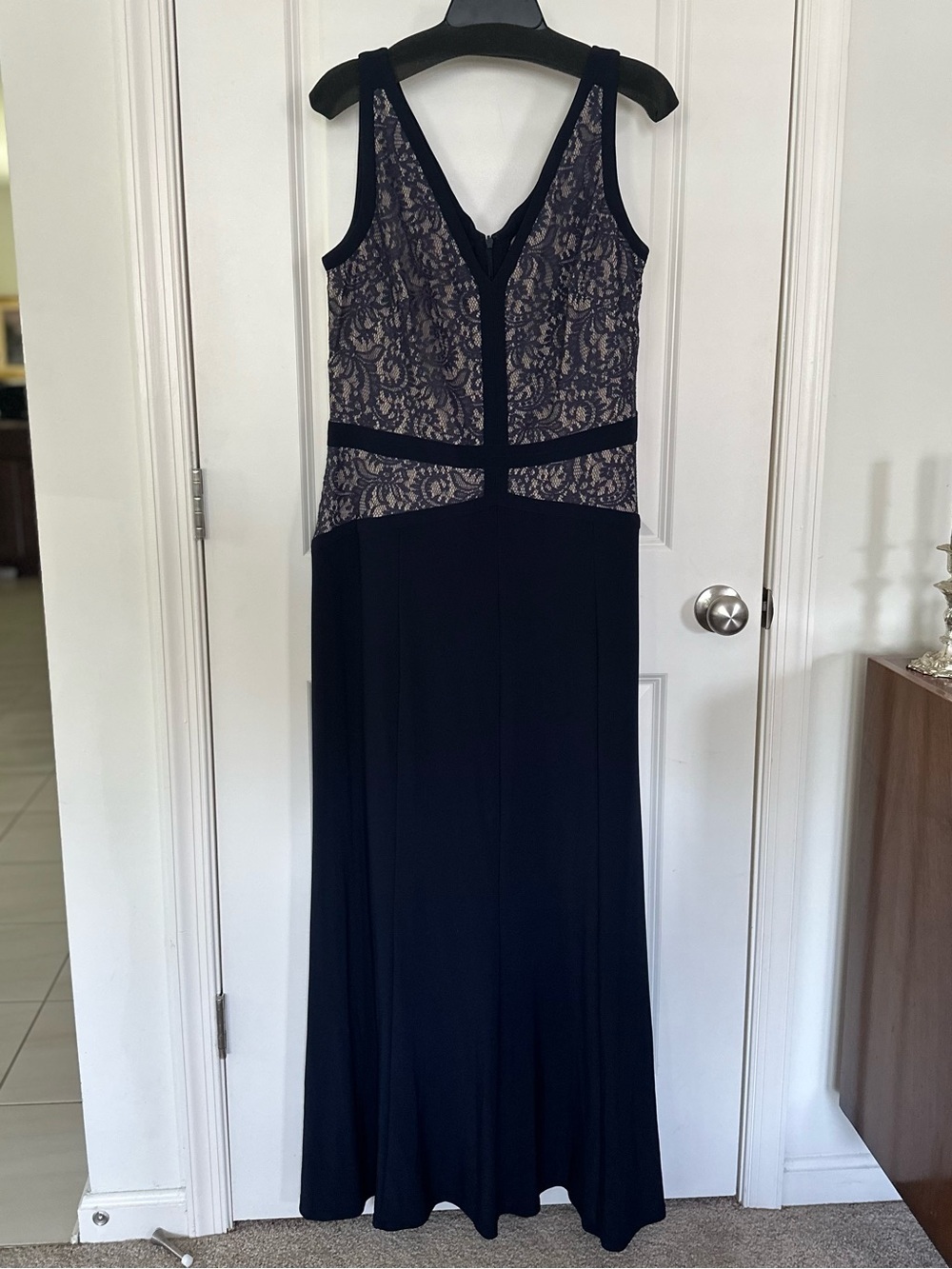Ralph Lauren Blue and Cream Sleeveless V-Neck Evening Gown - NWT